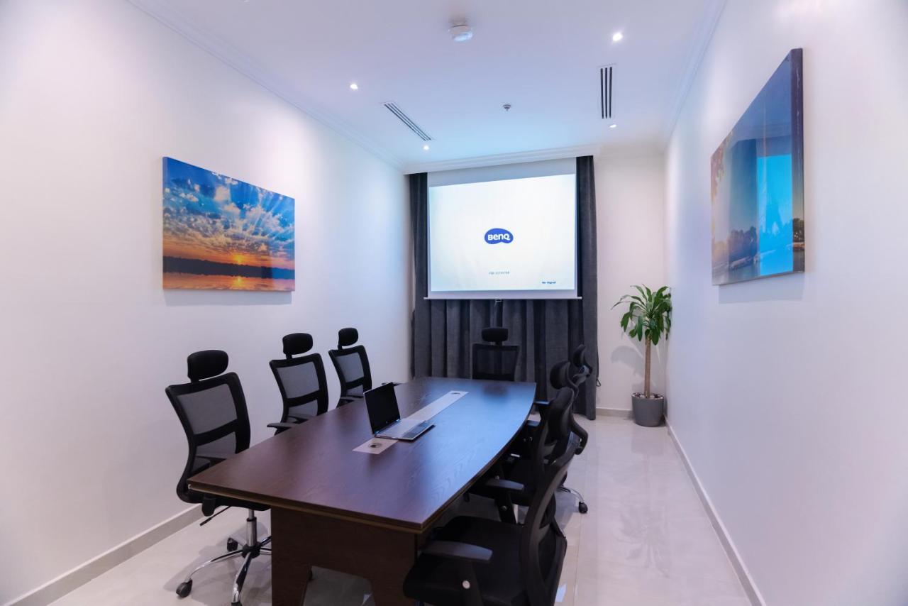 The Gate Hotel And Apartments 담맘 외부 사진