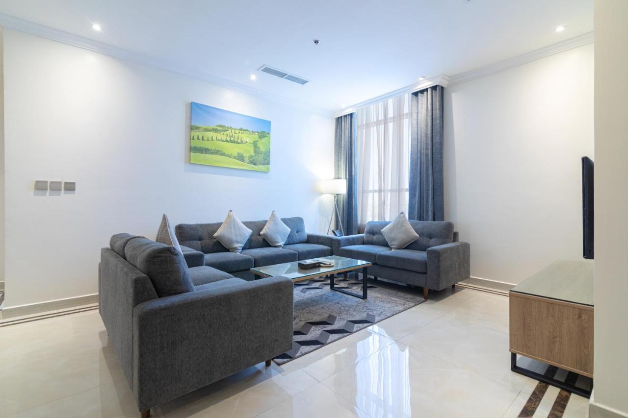 The Gate Hotel And Apartments 담맘 외부 사진