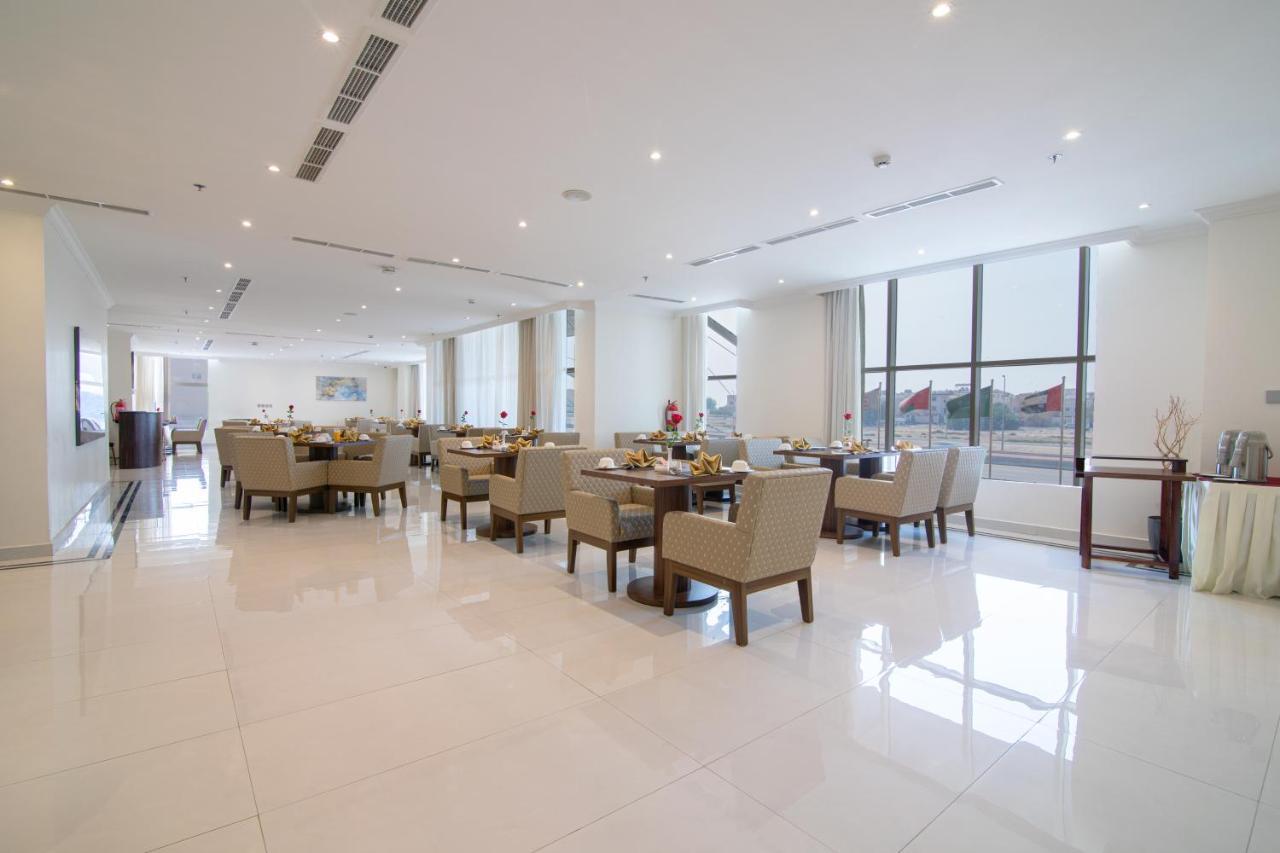 The Gate Hotel And Apartments 담맘 외부 사진